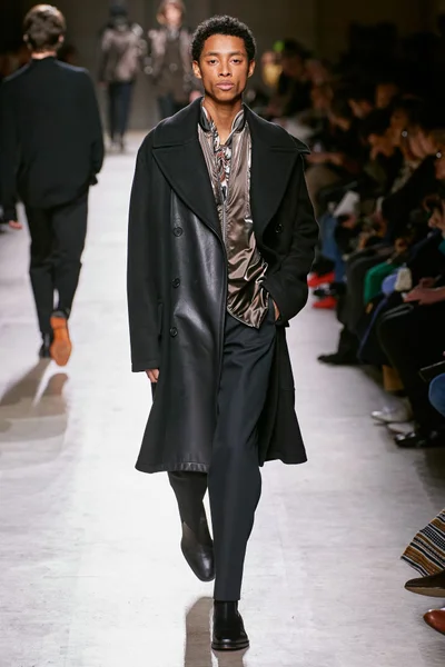 Look 41